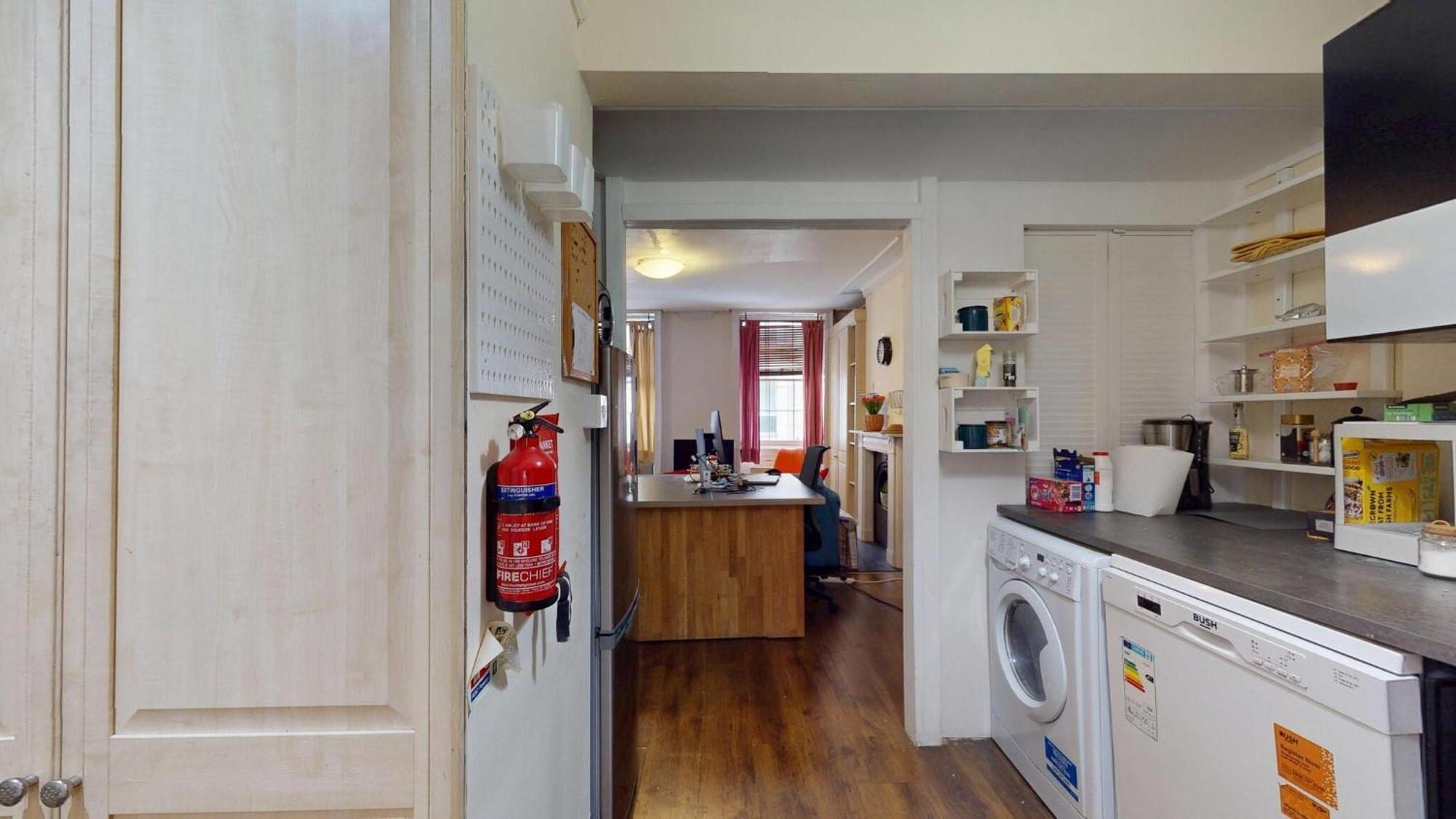 Apartment Spacious One-bedroom Flat In Westminster Near Embankment,